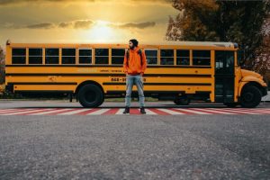 photo 1604260168991 8d03343c1e09cropentropycstinysrgbfitmaxfmjpgixidM3wxNDA1NTd8MHwxfHNlYXJjaHw5NHx8ZW5nbGlzaCUyMHNjaG9vbHxlbnwxfDB8fHwxNzI3ODE1MjU5fDAixlibrb 4.0.3q80w1080 1