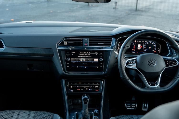 photo 1655286207354 8124c3de8c53cropentropycstinysrgbfitmaxfmjpgixidMnwxNDA1NTd8MHwxfHNlYXJjaHw3NHx8Z3BzJTIwY2FyfGVufDF8MHx8fDE2Njc1MTUzNzMixlibrb 4.0.3q80w1080